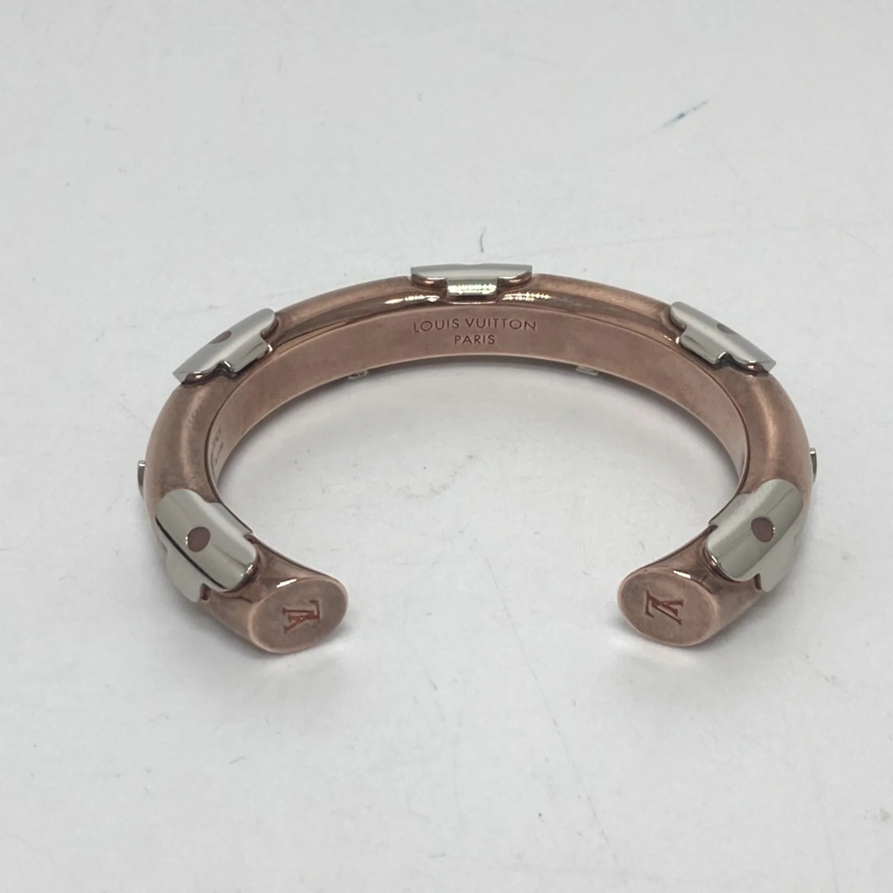 LOUIS VUITTON Gold Monogram Bracelet